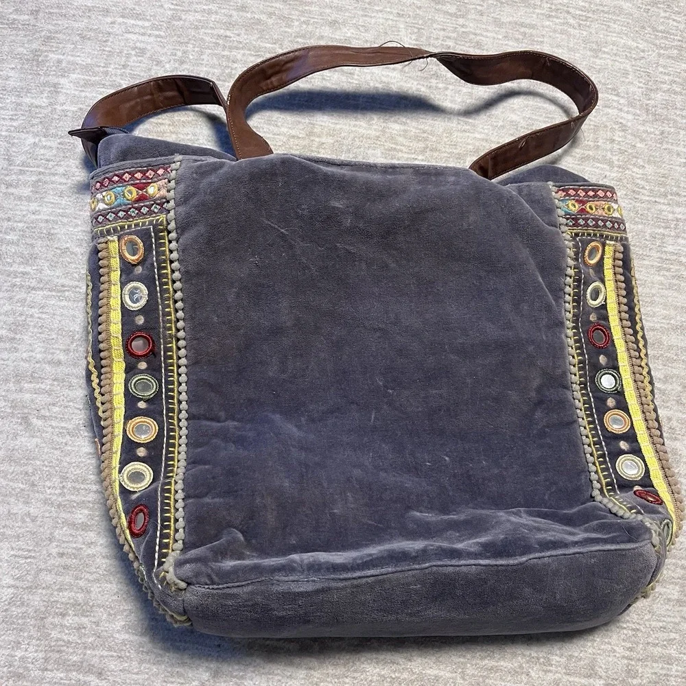 Mira Embroidered Velvet Tote Bag Boho‎ Gypsy Mirror Work Handmade Purse - Picture 5 of 8